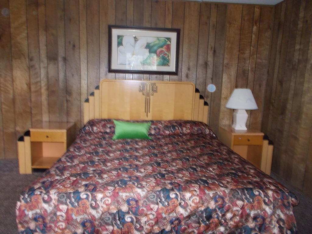 Atomic Inn Beatty Near Death Valley מראה חיצוני תמונה
